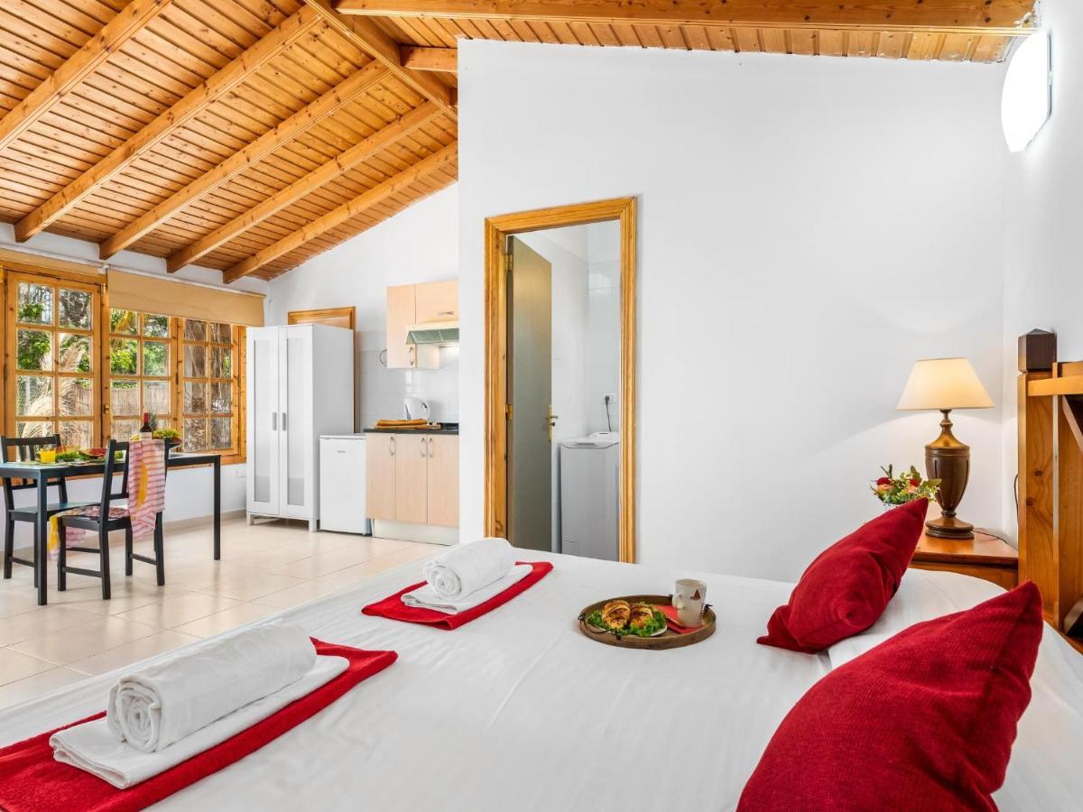 Ferienwohnung 101 Bright, Pool View And Air Conditioning Playa de las Américas Exterior foto